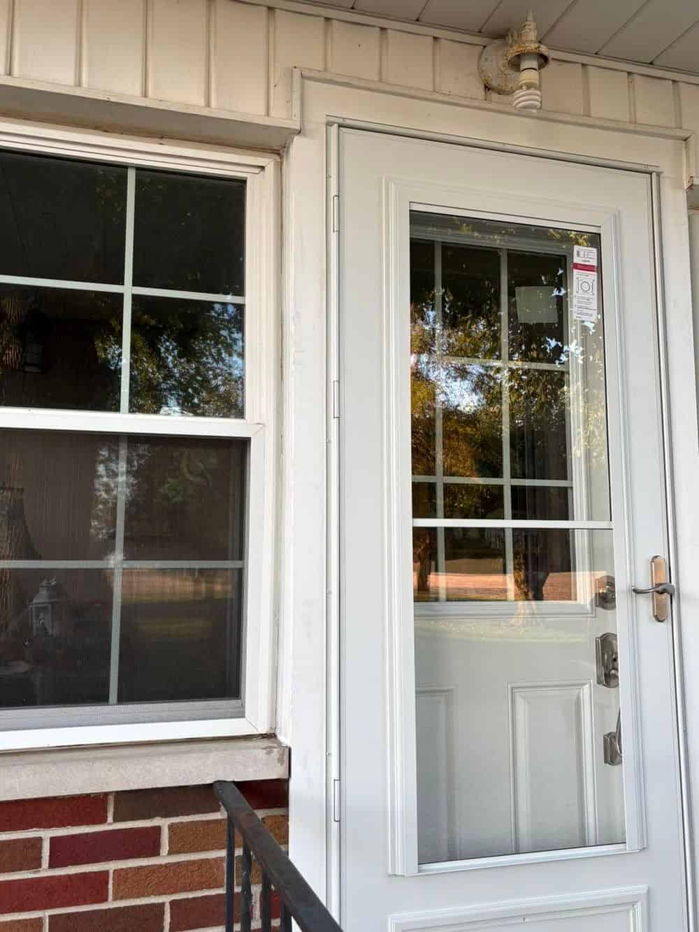 Window Replacement image